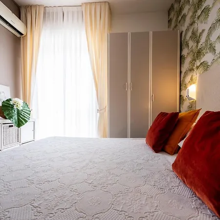 Hotel Alta Marea Milano Marittima